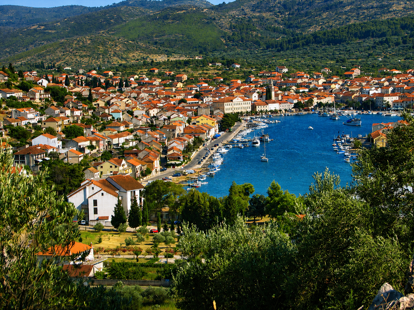Gdje odsjesti u Veloj Luci (2026.): najbolji dijelovi, plaže i lokalni savjeti