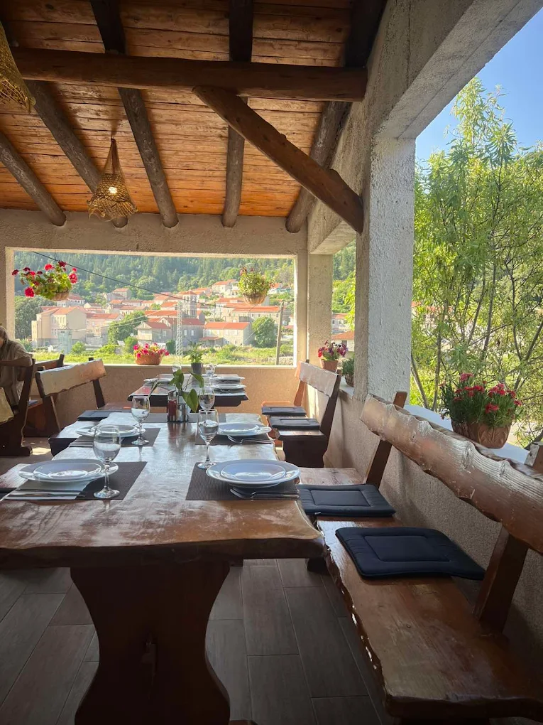 Konoba Pagar, Pupnat — near Villa Belveder, Vela Luka, Korčula